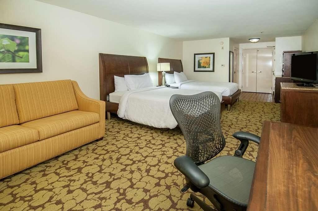 Wyndham Garden New Orleans Airport Hotel Кенер Екстериор снимка
