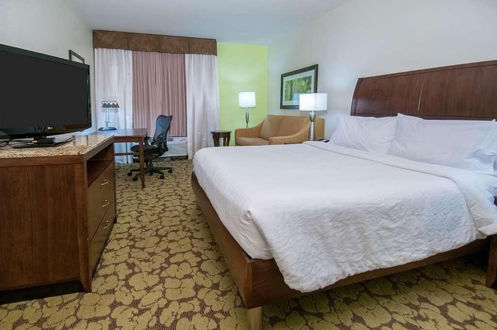 Wyndham Garden New Orleans Airport Hotel Кенер Екстериор снимка
