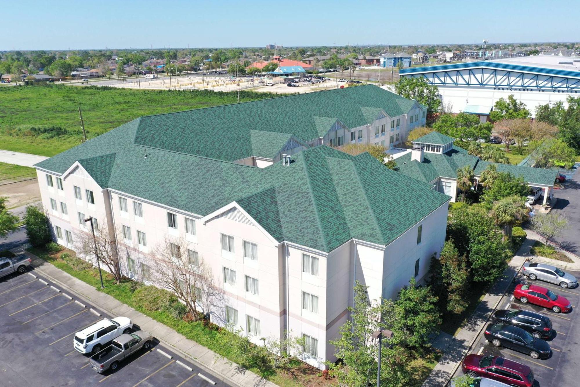 Wyndham Garden New Orleans Airport Hotel Кенер Екстериор снимка